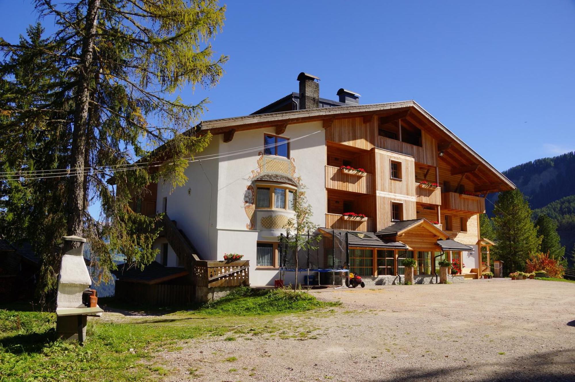 Chalet Frapes San Martino in Badia Ngoại thất bức ảnh